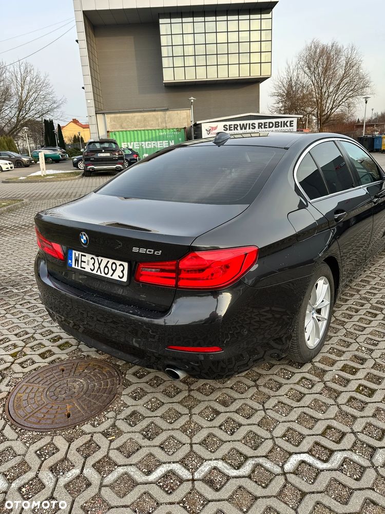 BMW Seria 5 520d - 6
