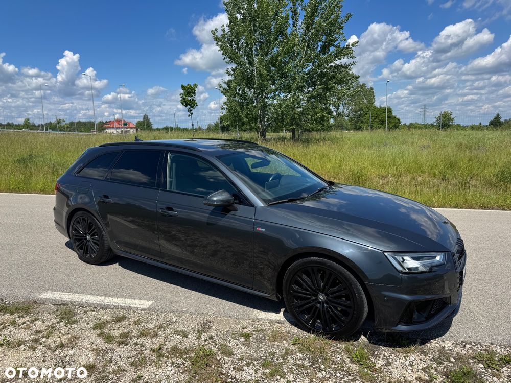 Audi A4 Avant 2.0 TDI Quattro Design S tronic - 8