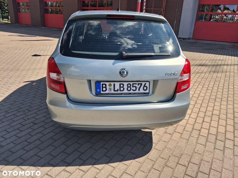 Skoda Fabia 1.2 HTP Elegance - 5