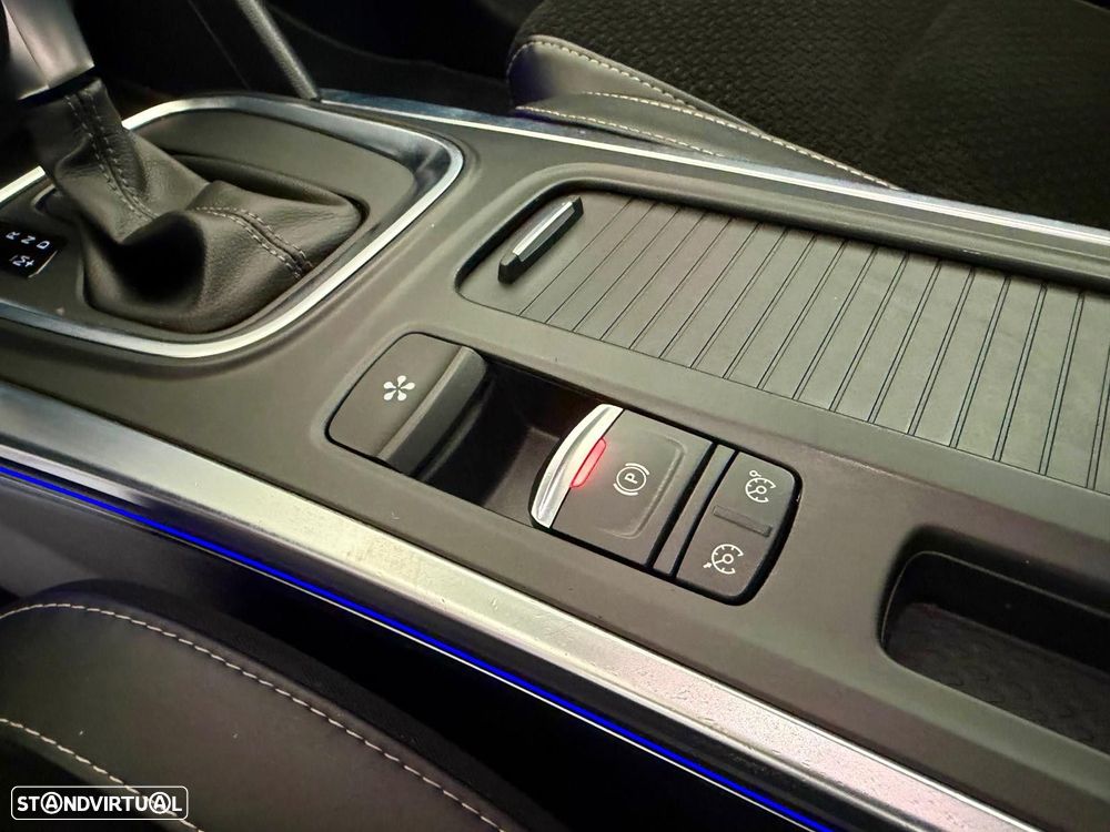 Renault Mégane Sport Tourer 1.5 dCi Limited EDC - 14