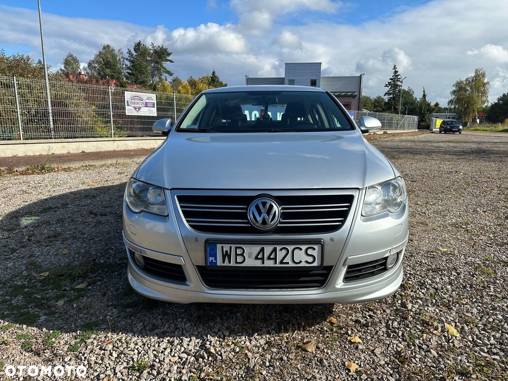 Volkswagen Passat 2010 photo 2