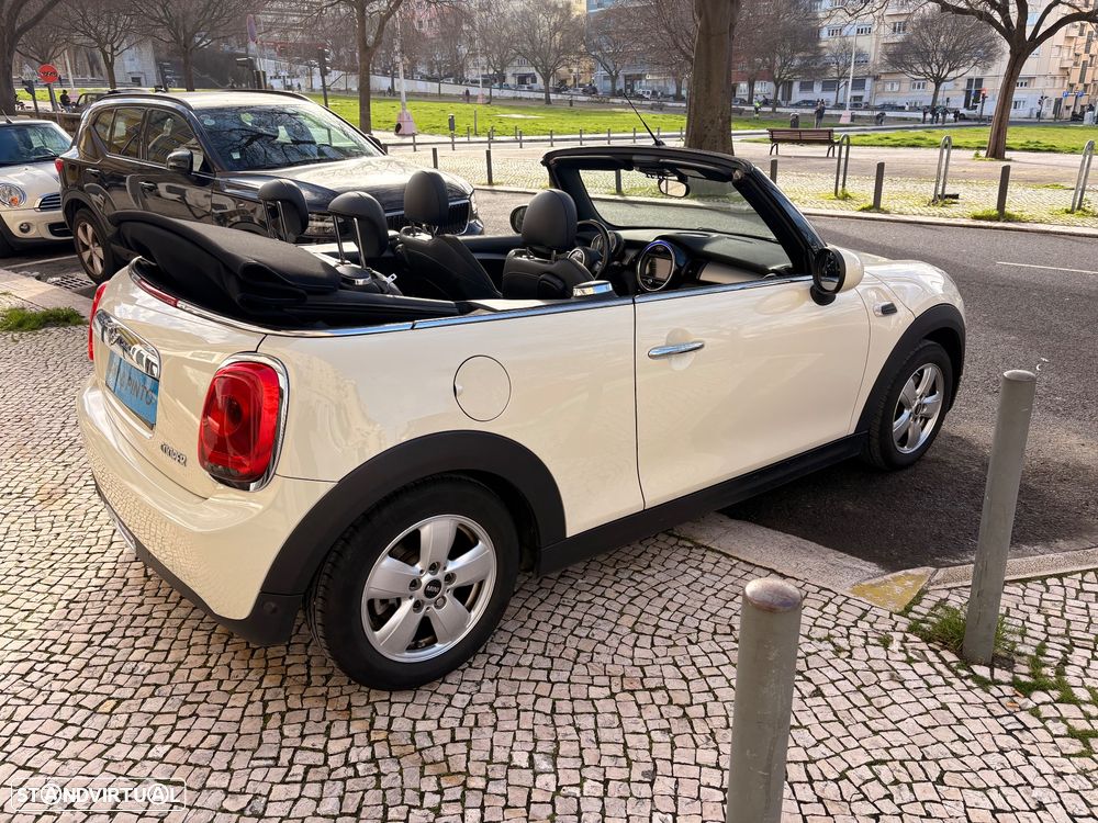 MINI Cabrio Cooper - 11