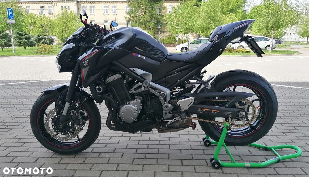 Kawasaki Z 900 - 6