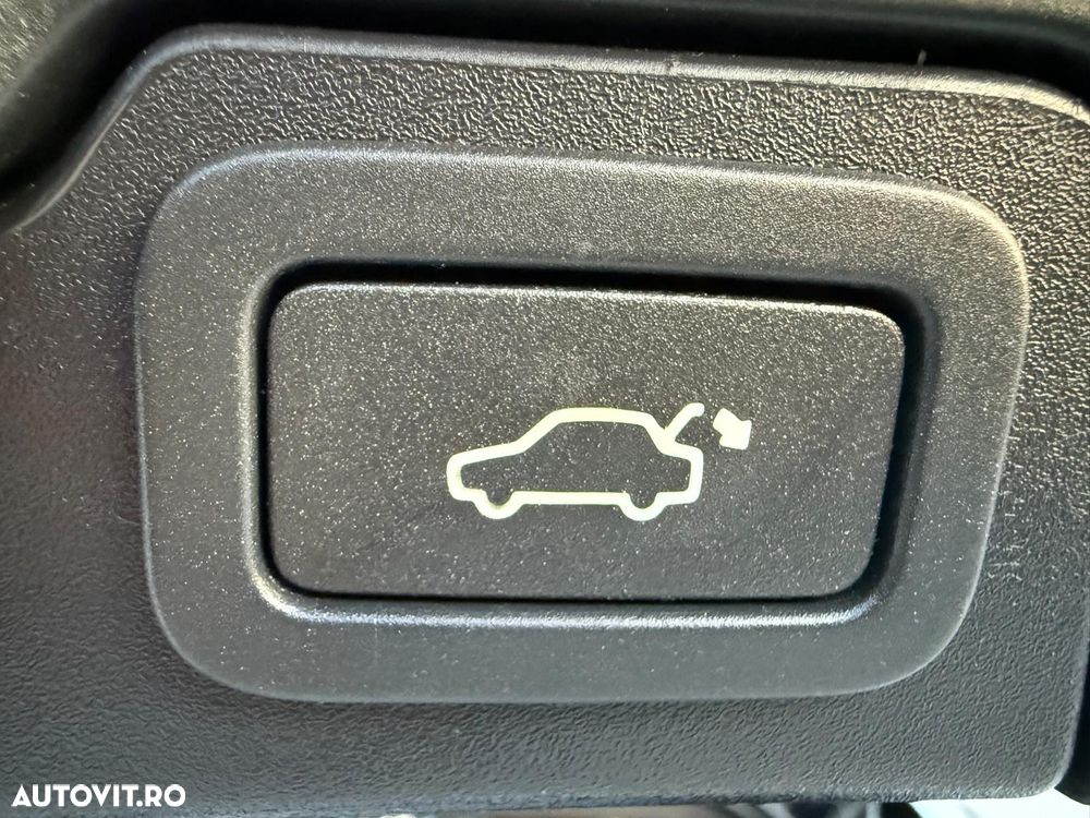 Land Rover Range Rover Evoque 2.0 D180 R-Dynamic HSE - 16