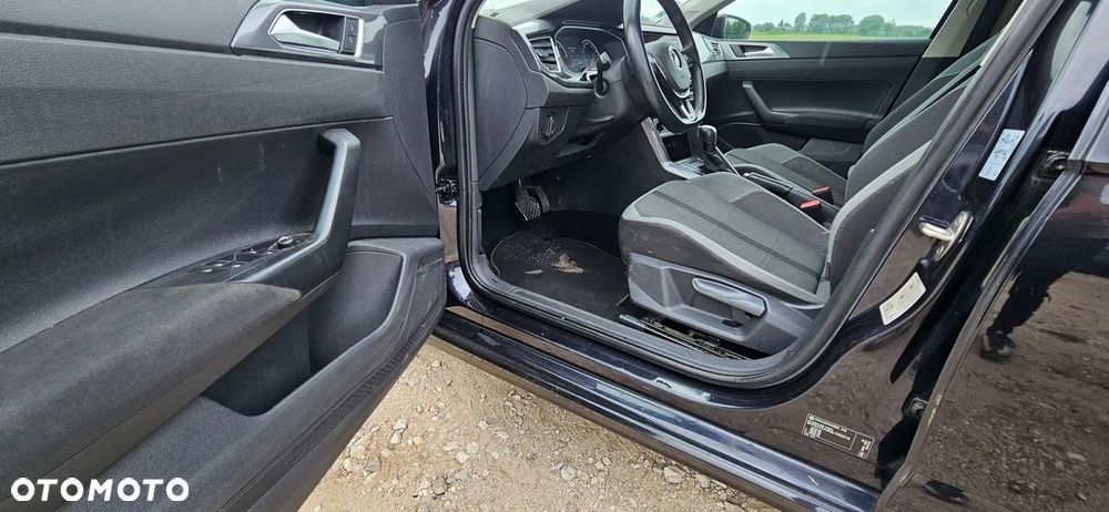 Volkswagen Polo - 14