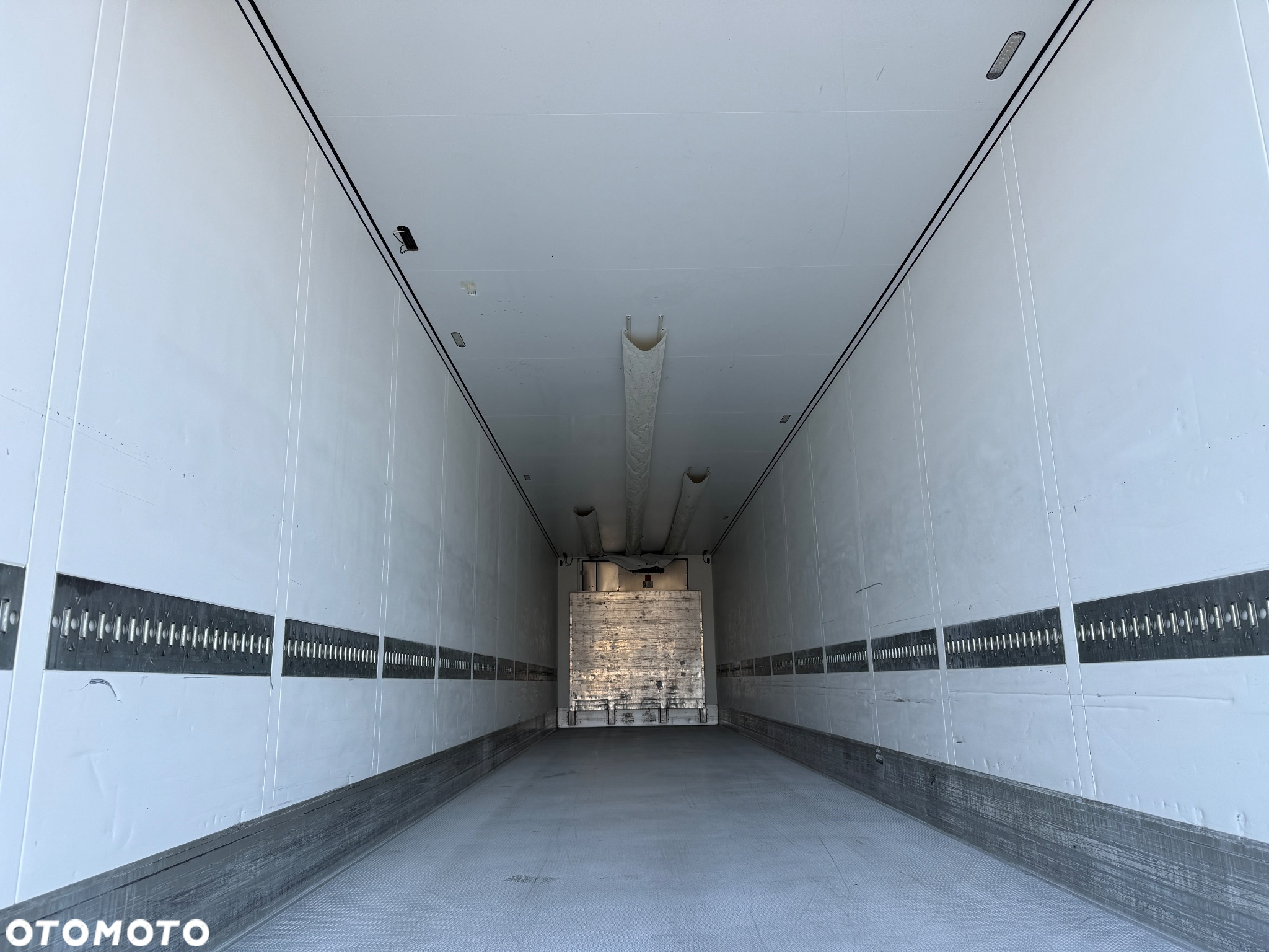 Schmitz Cargobull - 25