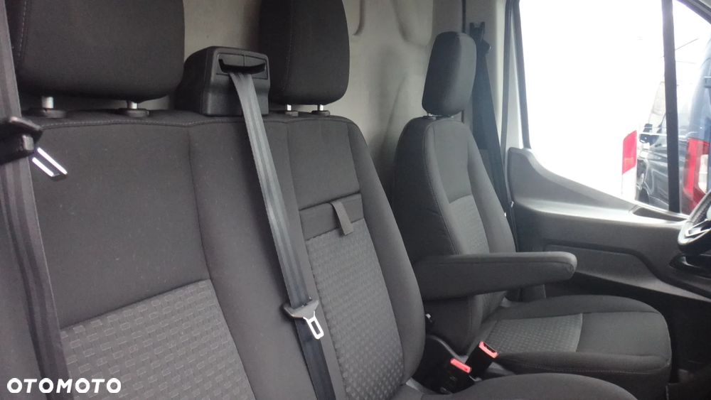 Ford TRANSIT - 11