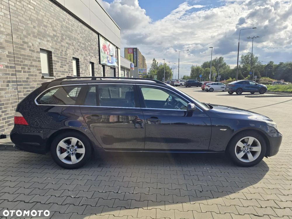 BMW Seria 5 520d Touring Special Edition - 38