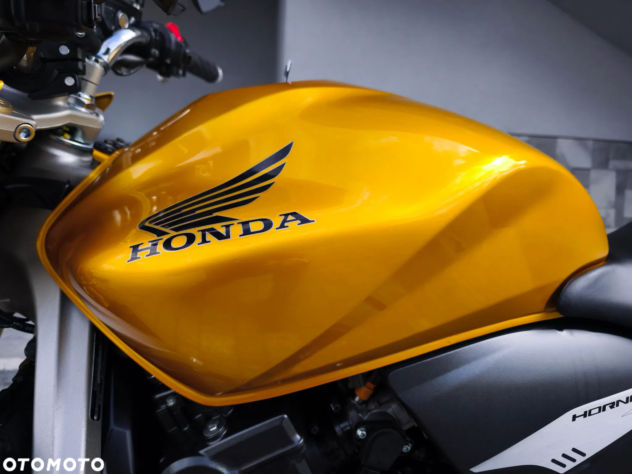 Honda Hornet - 6