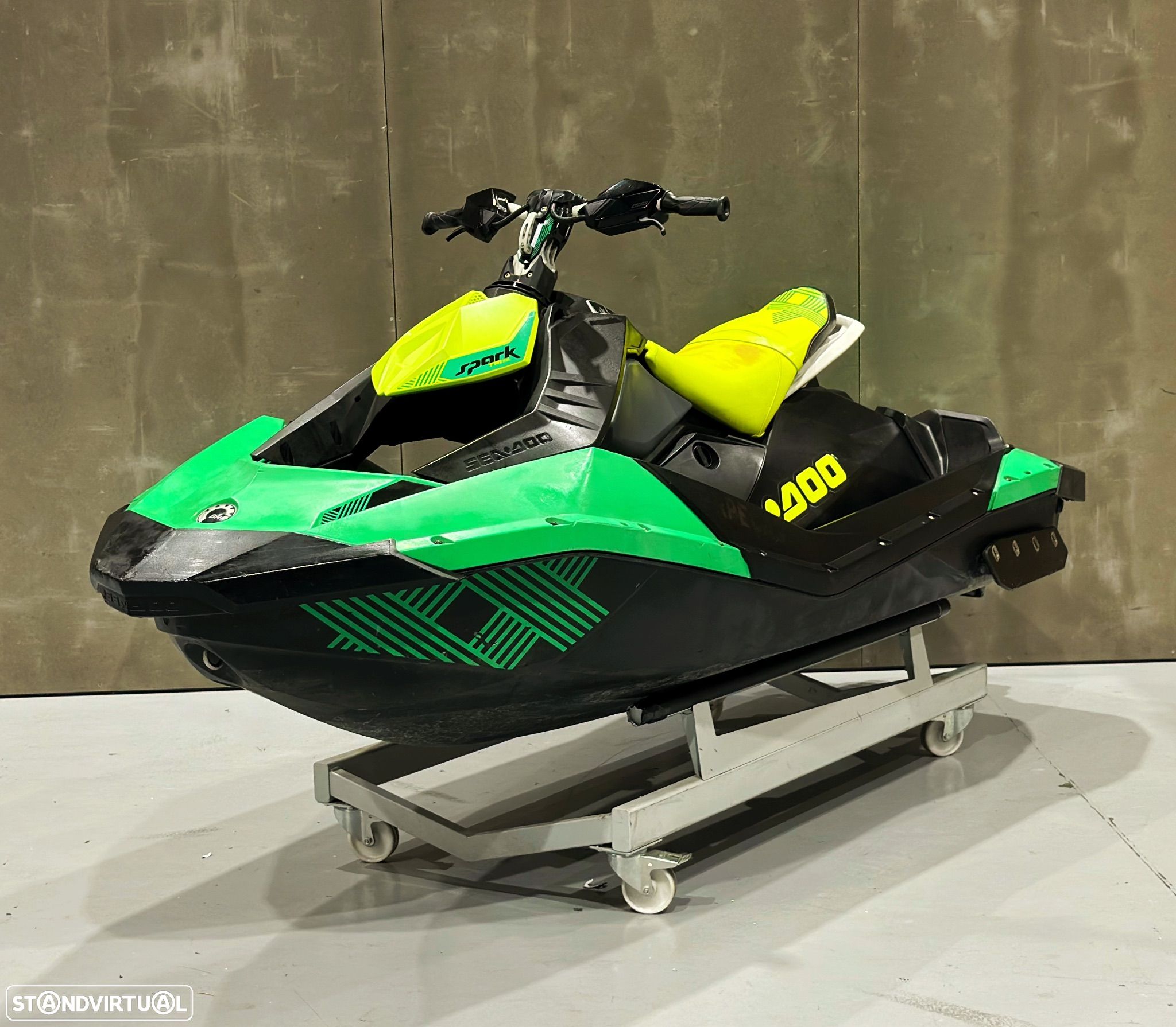 Sea-Doo Trixx 2 Up - 1