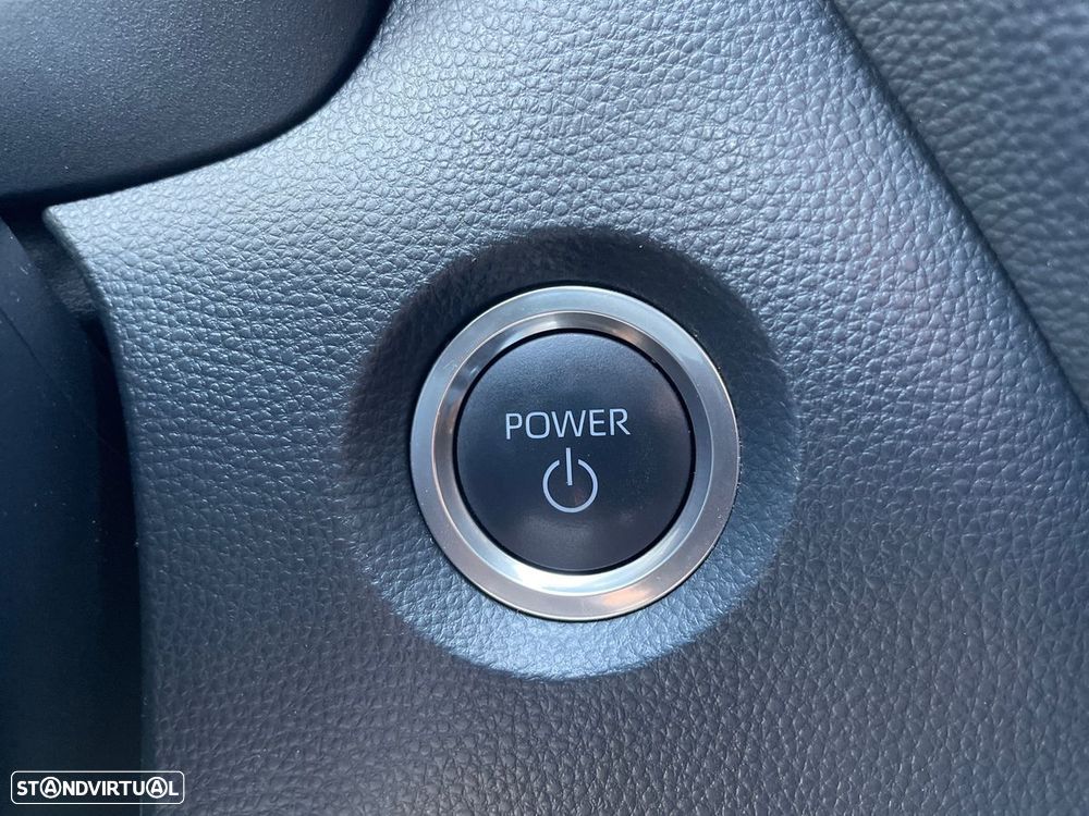 Toyota Corolla 1.8 Hybrid Comfort Plus - 25