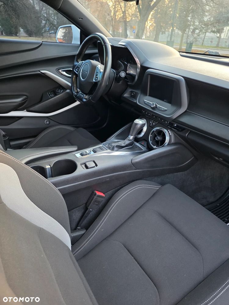 Chevrolet Camaro - 20