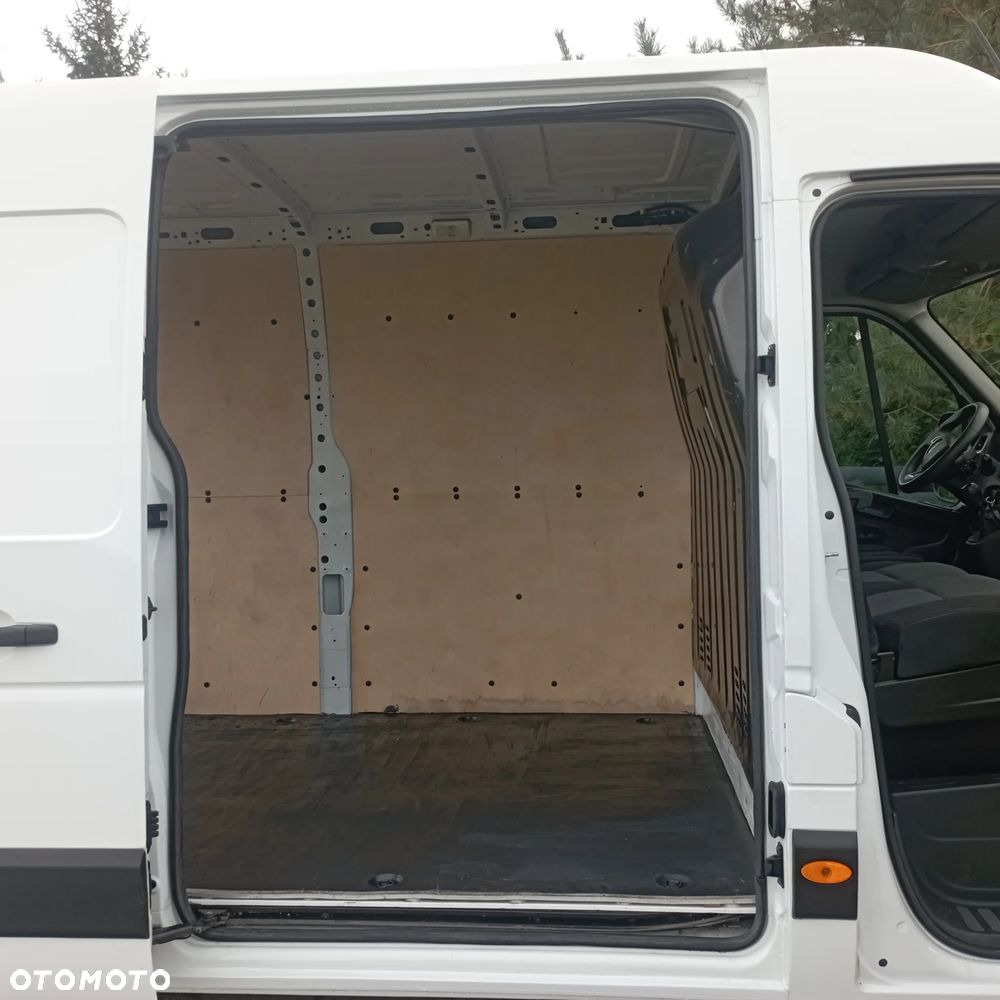 Renault Master - 18