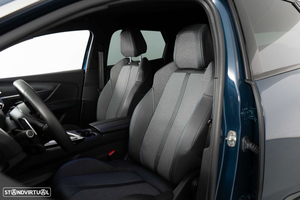 Peugeot 3008 1.6 Hybrid Allure Pack e-EAT8 - 8