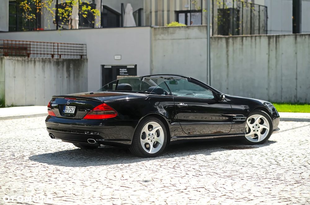Mercedes-Benz SL - 33