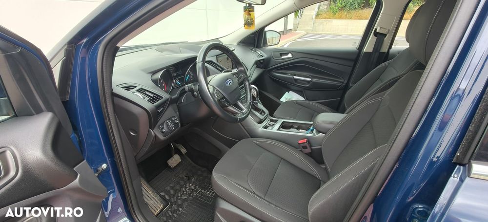 Ford Kuga 1.5 EcoBoost 4WD Aut. Trend - 11