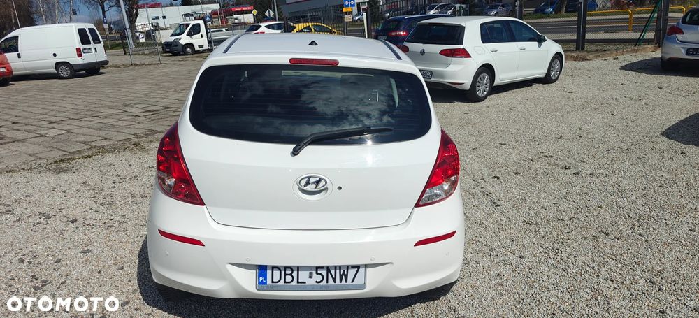 Hyundai i20 1.1 CRDi Classic + - 4