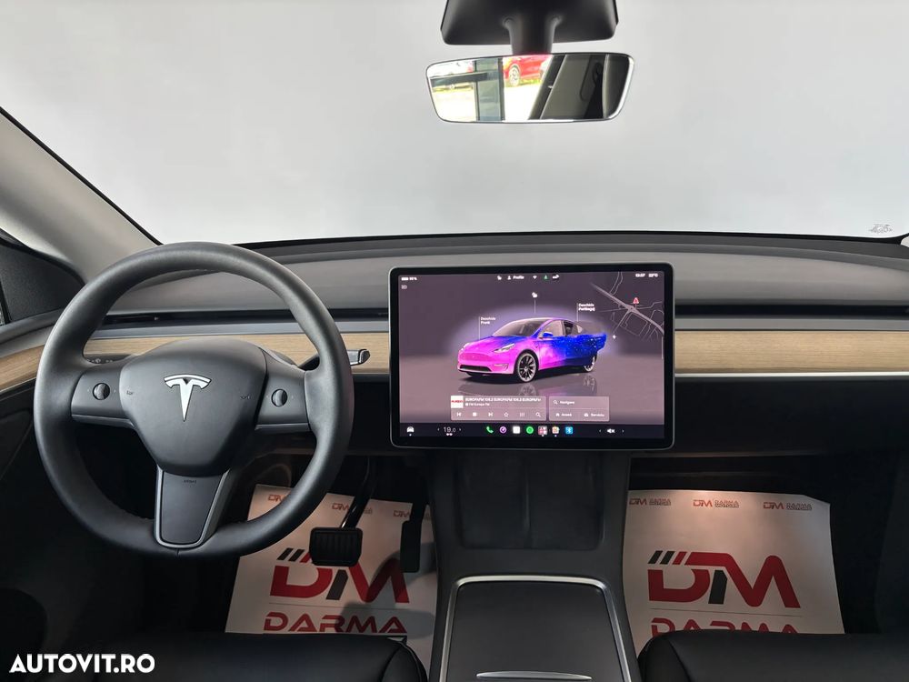 Tesla Model Y RWD - 9