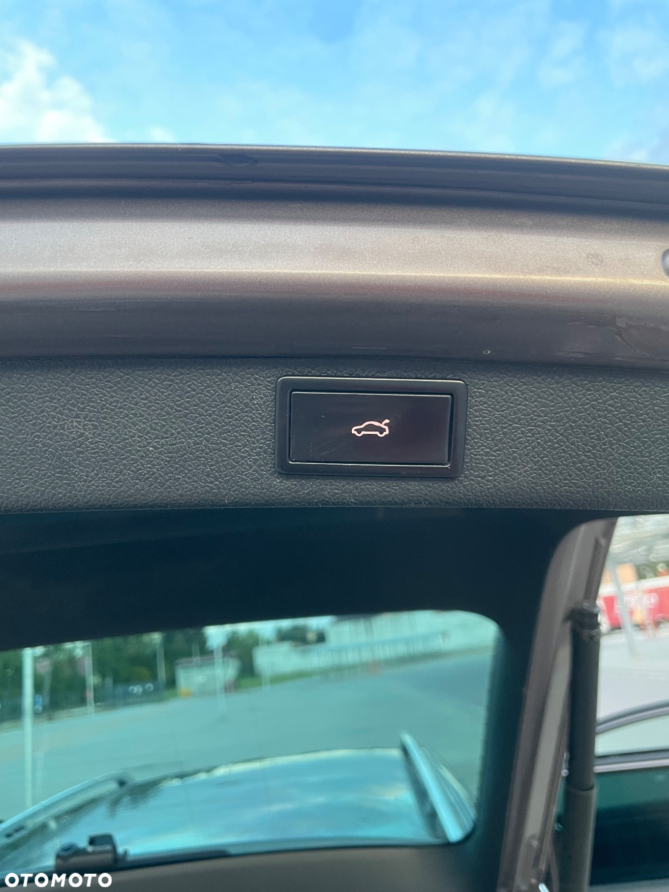 Skoda Superb 2.0 TDI Elegance DSG - 16