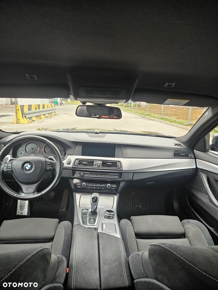 BMW Seria 5 520d - 15