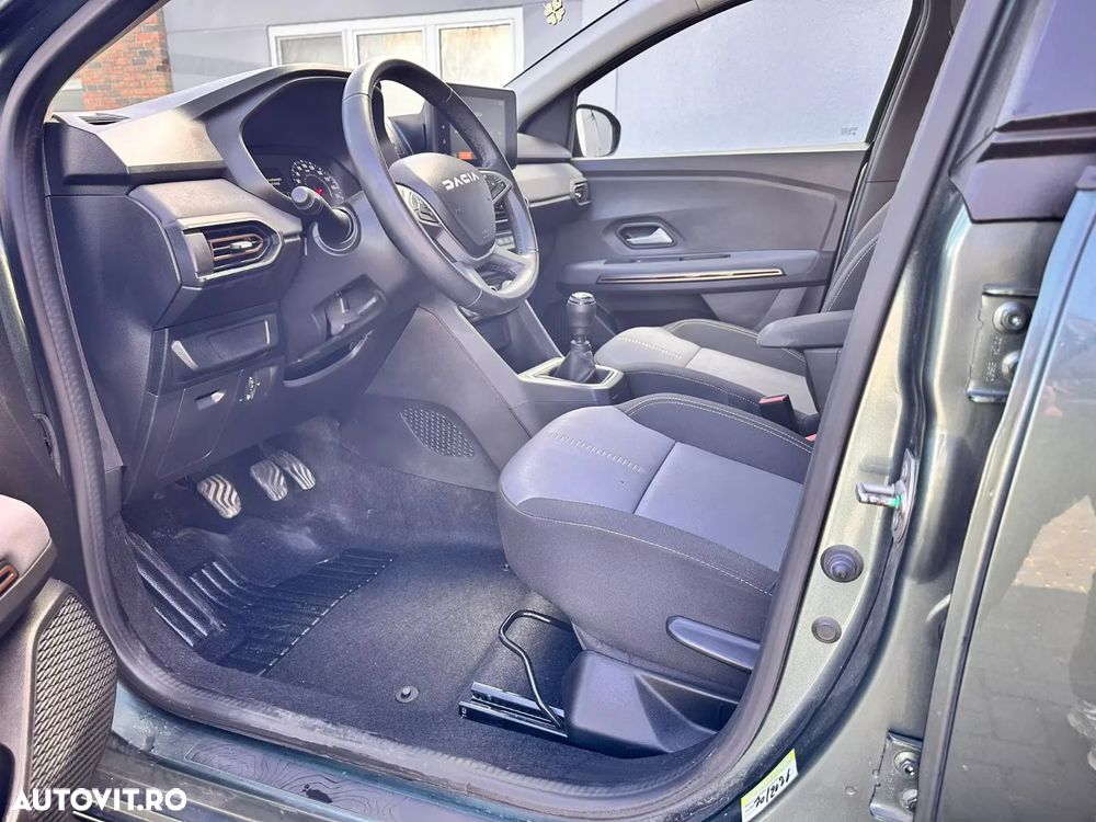 Dacia Jogger TCe 110 Journey - 14