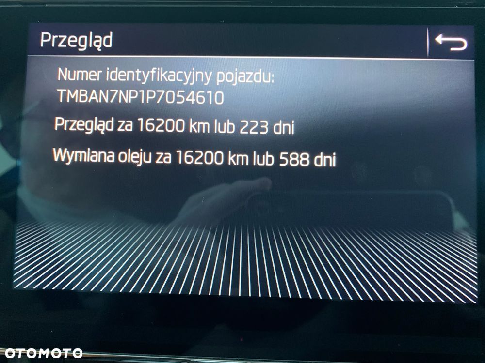 Skoda Superb 1.5 TSI Ambition DSG - 35