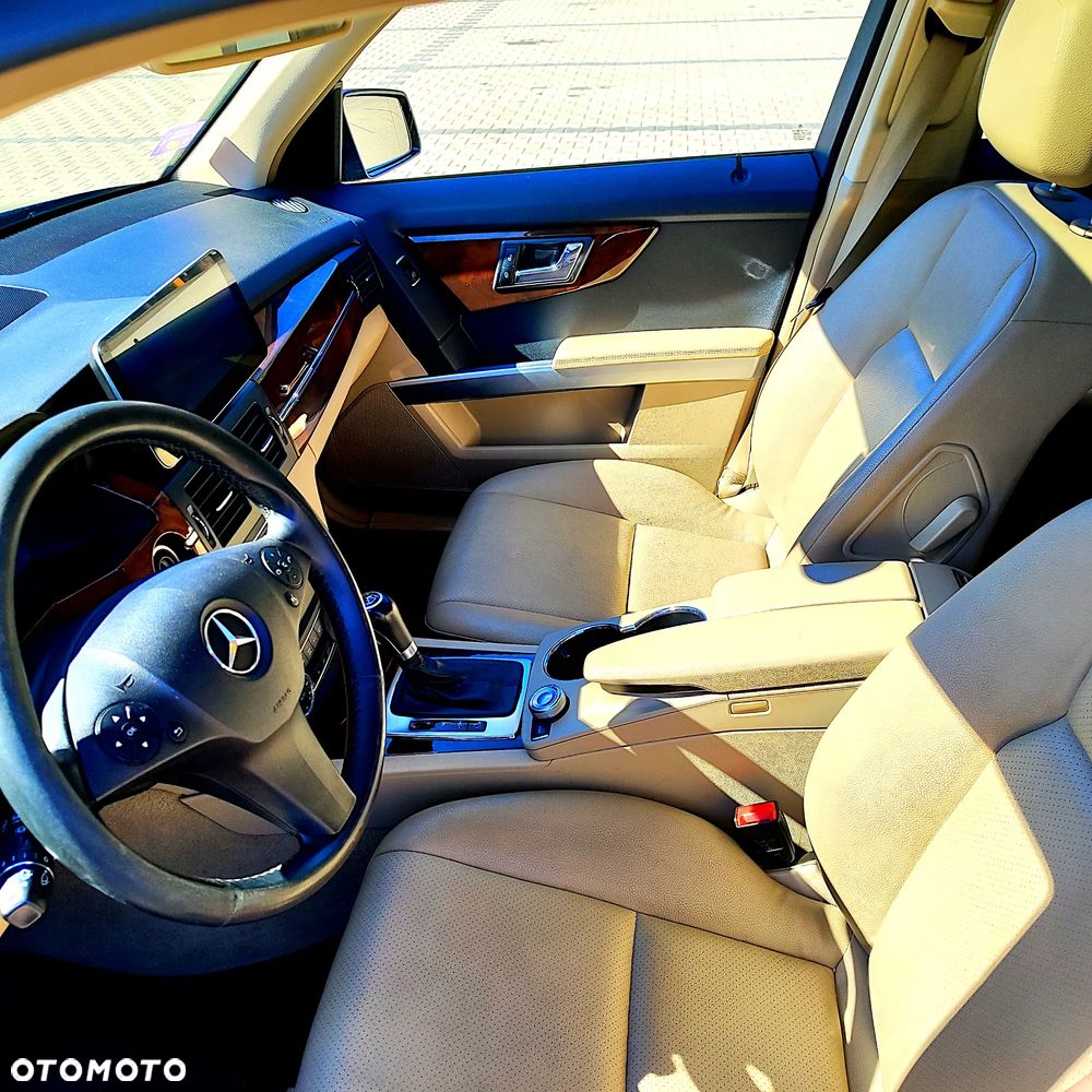 Mercedes-Benz GLK 350 4Matic 7G-TRONIC - 16