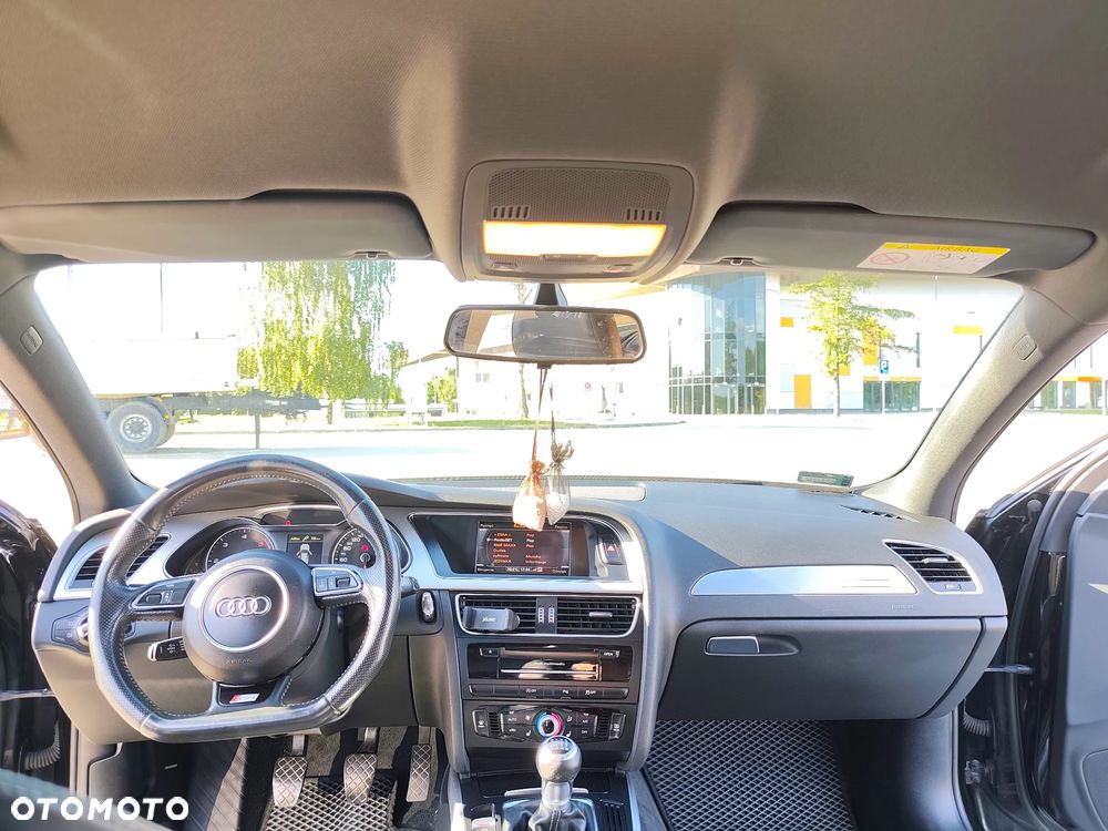 Audi A4 Avant 2.0 TDI Quattro - 17