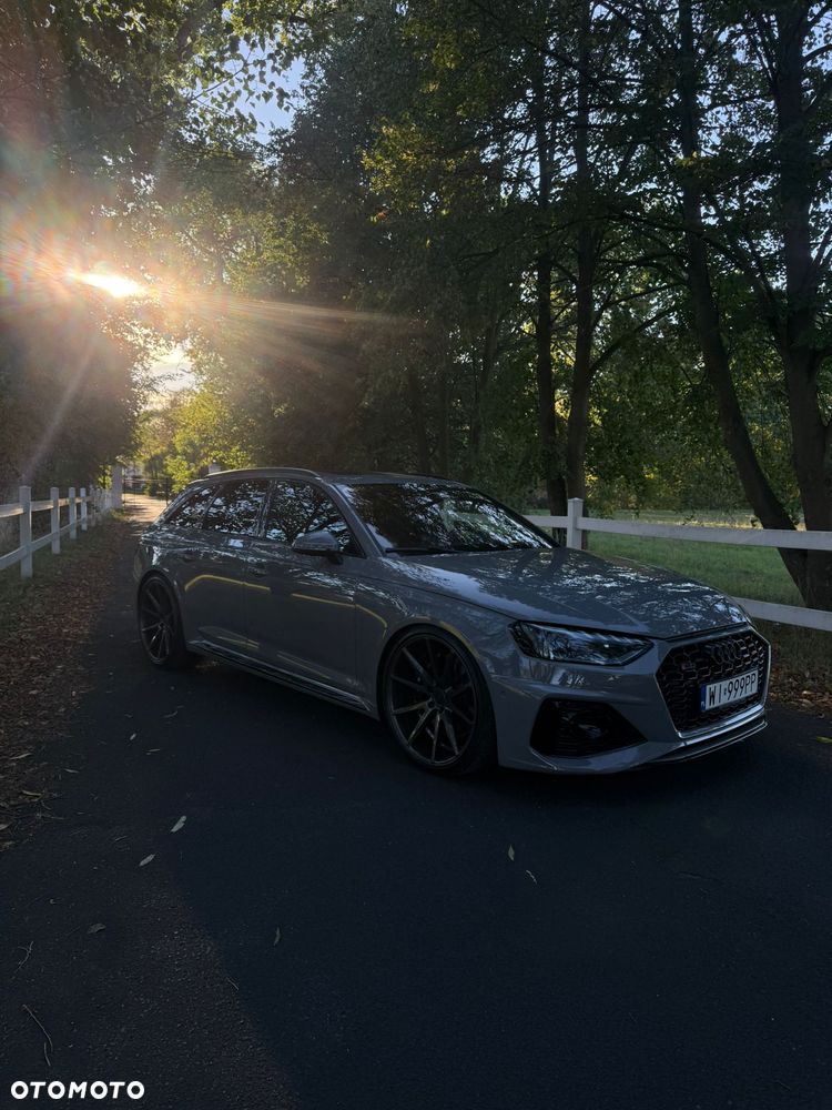 Audi RS4 Avant 2.9 TFSI Quattro Tiptr - 19