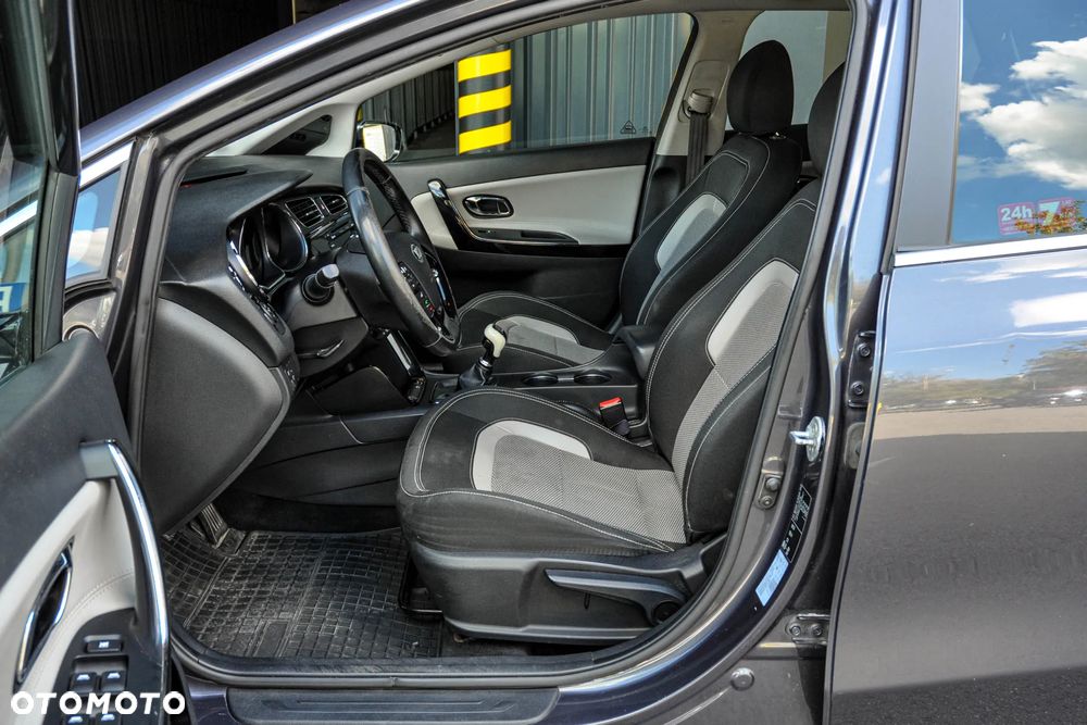 Kia Ceed - 7