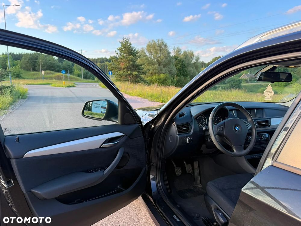 BMW X1 sDrive18d - 12