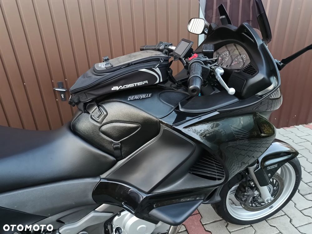 Honda Deauville - 14