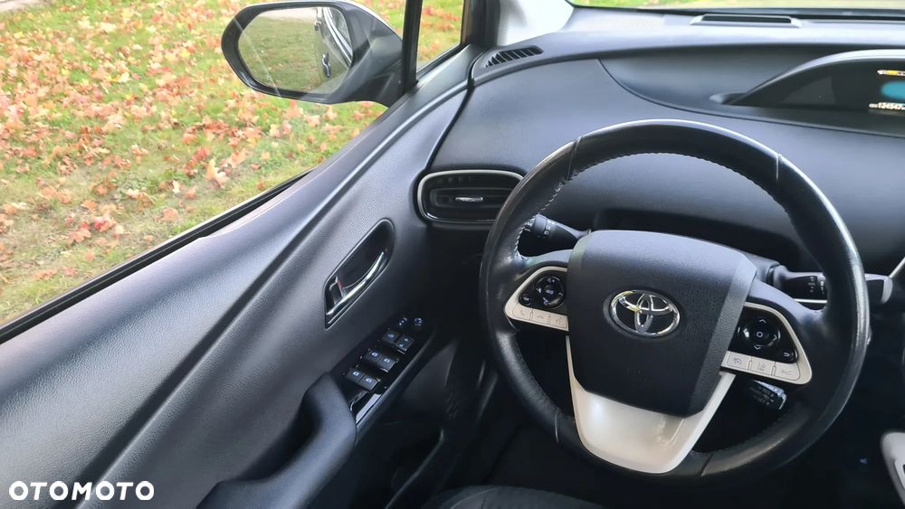 Toyota Prius - 24