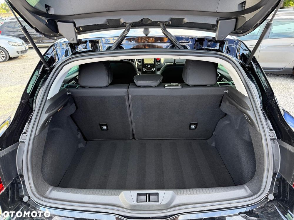 Renault Megane TCe 115 GPF LIFE - 25