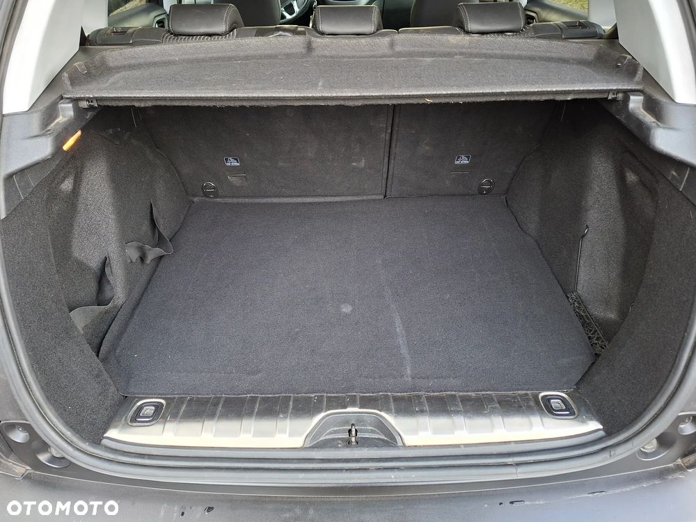 Peugeot 2008 PureTech 110 GPF Stop&Start EAT6 Allure - 25