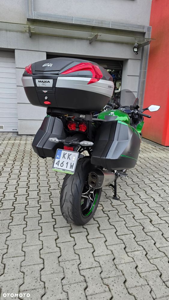 Kawasaki Ninja H2 SX - 9