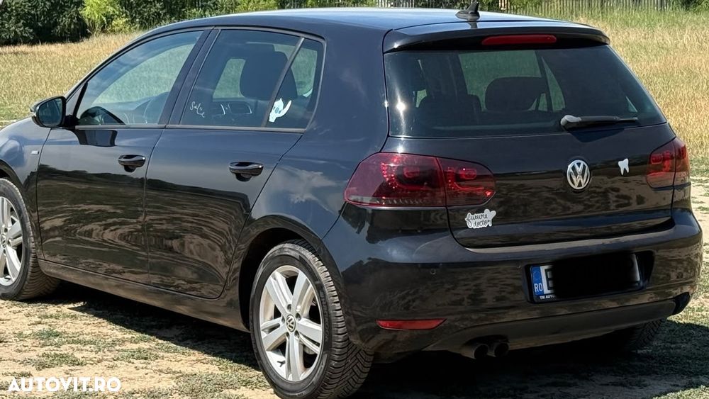 Volkswagen Golf - 12