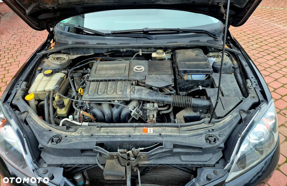 Mazda 3 1.6 Sport Active - 27