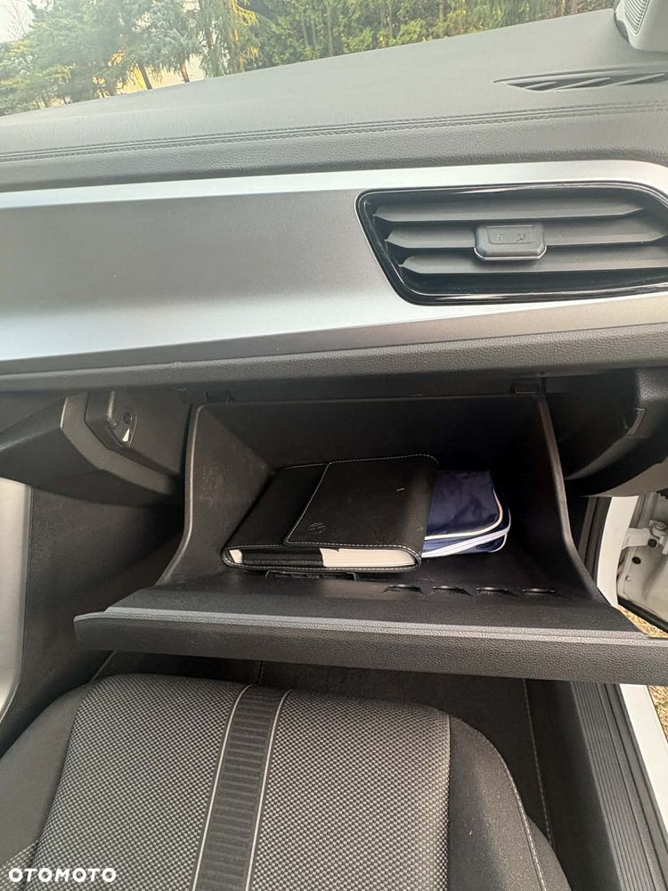 Volkswagen T-Roc 1.5 TSI Life DSG - 23