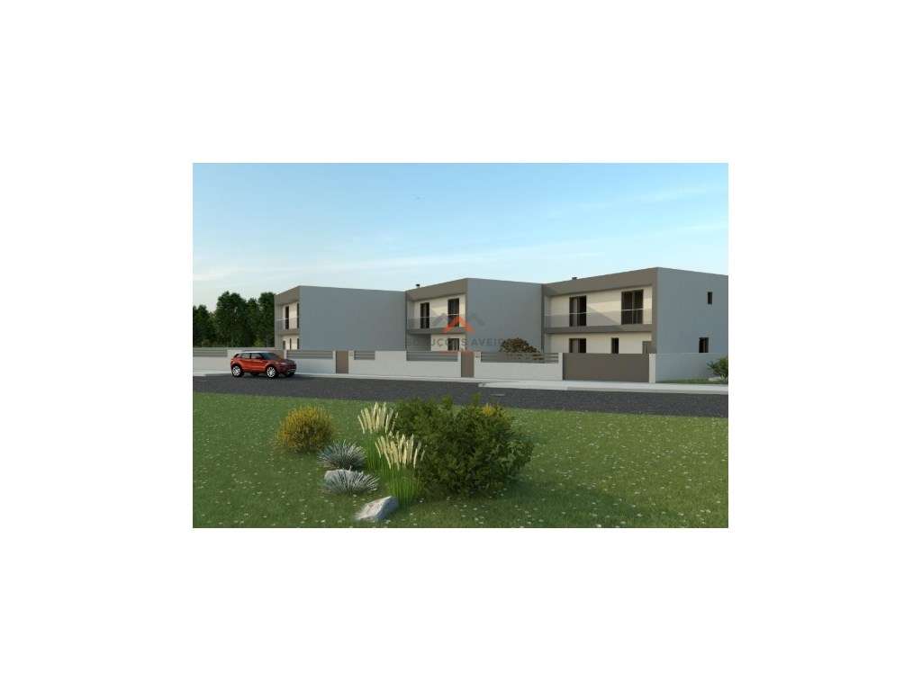 Moradia T4 Moderna - Oliveira do Bairro - Grande imagem: 2/7