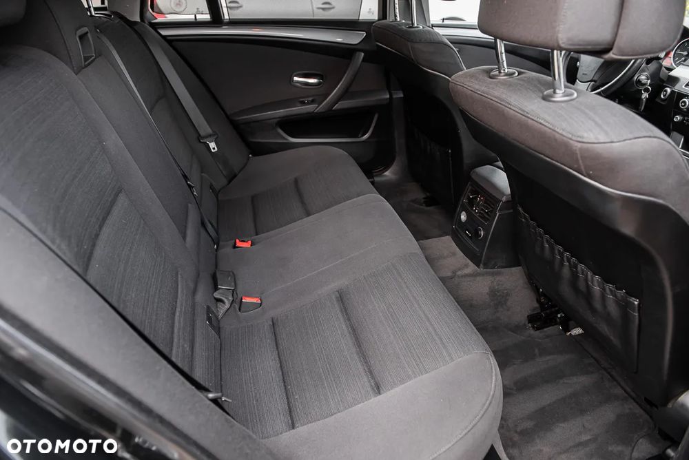 BMW Seria 5 - 30
