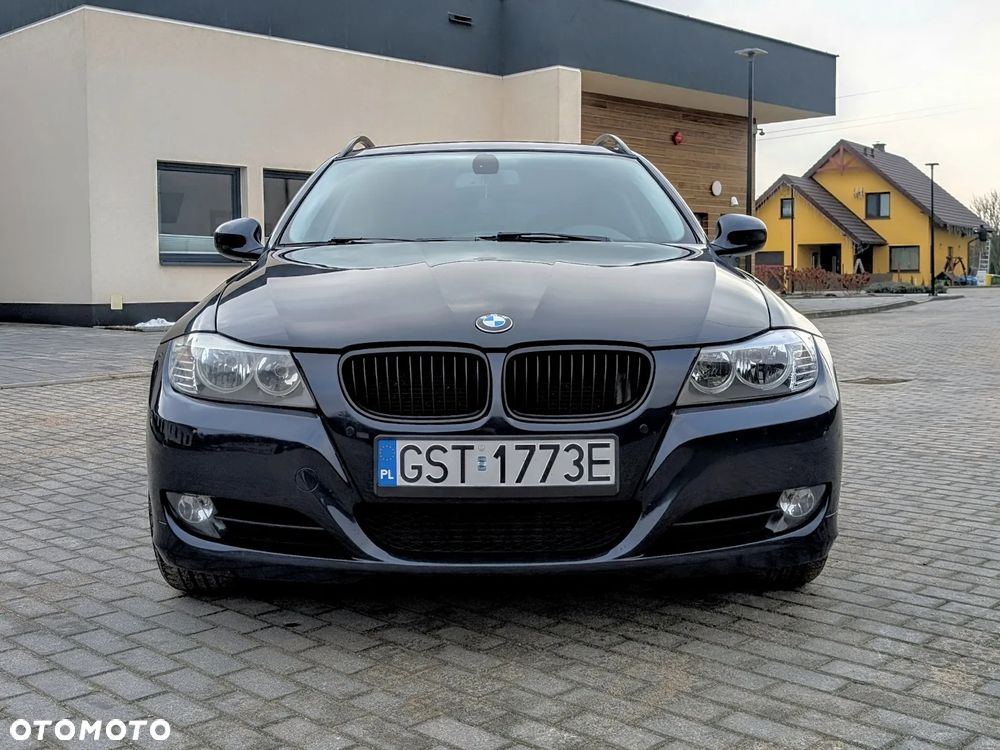 BMW Seria 3 318d - 9