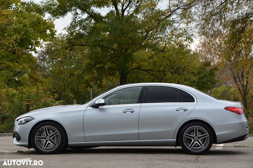 Mercedes-Benz C 220 d T 9G-TRONIC AMG Line - 5