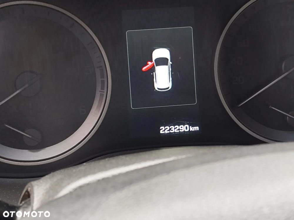 Hyundai Tucson 2.0 CRDi 2WD Trend - 21