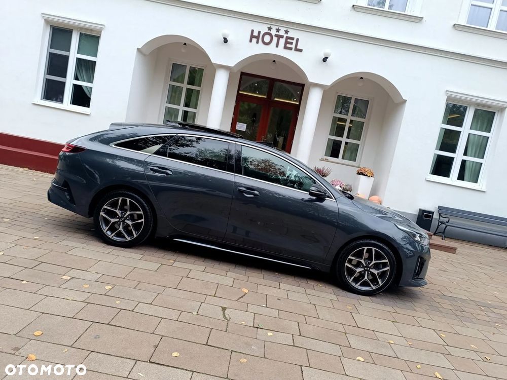 Kia ProCeed 1.6 CRDi GT Line - 11