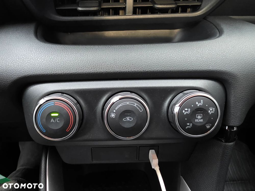 Toyota Yaris 1.0 Comfort - 13