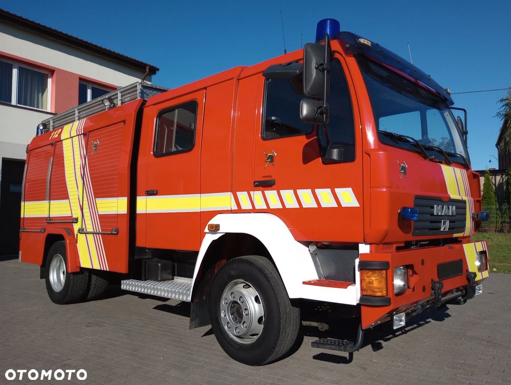 MAN LE 14.220 *2003* Pożarniczy Straż pożarna 2500 L OSP