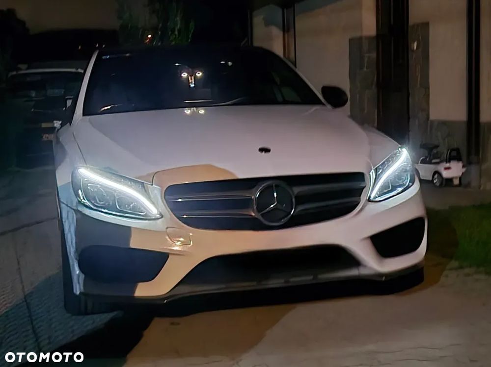 Mercedes-Benz Klasa C 200 4-Matic 9G-TRONIC - 1