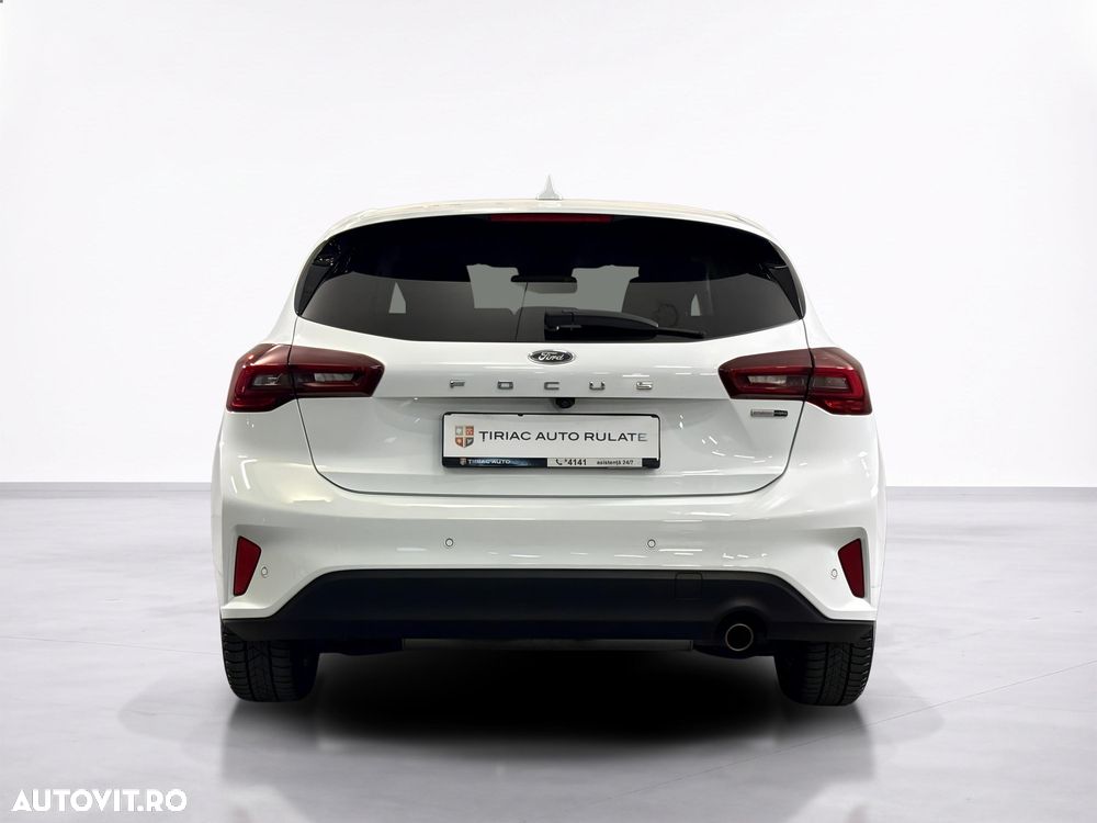Ford Focus - 4