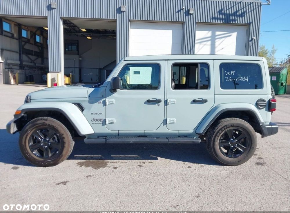Jeep Wrangler - 9